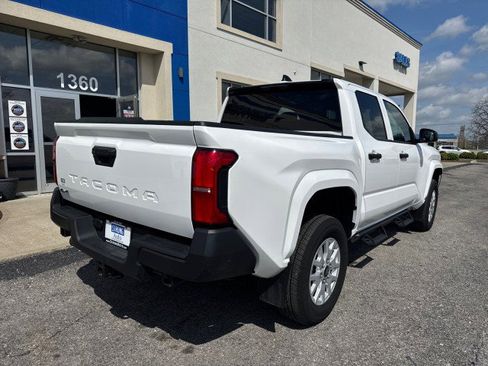 Used 2024 Toyota Tacoma SR image 18