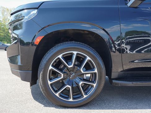Used 2021 Chevrolet Tahoe RST w/ Rear Media and Nav Package AWD/4WD image 30
