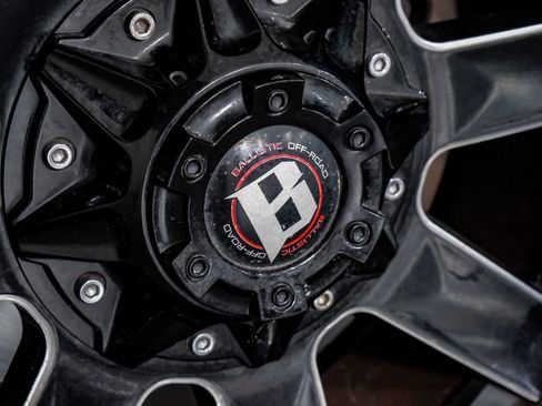 Used 2020 RAM 2500 Laramie w/ Night Edition image 57