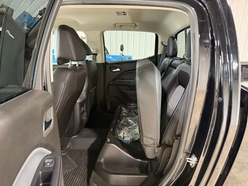 Used 2017 Chevrolet Colorado Z71 image 27