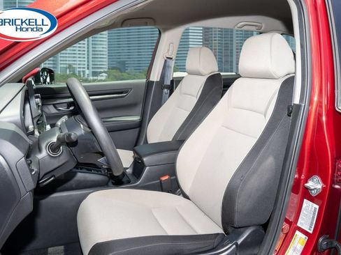 Certified 2025 Honda CR-V LX image 17
