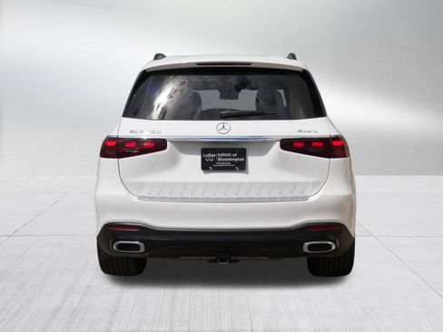 Used 2024 Mercedes-Benz GLS 450 4MATIC image 6