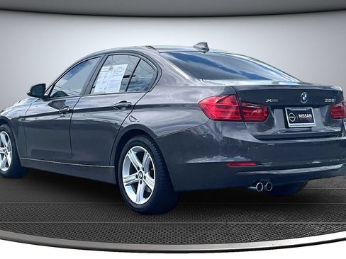 Used 2014 BMW 328i xDrive Sedan AWD/4WD image 4