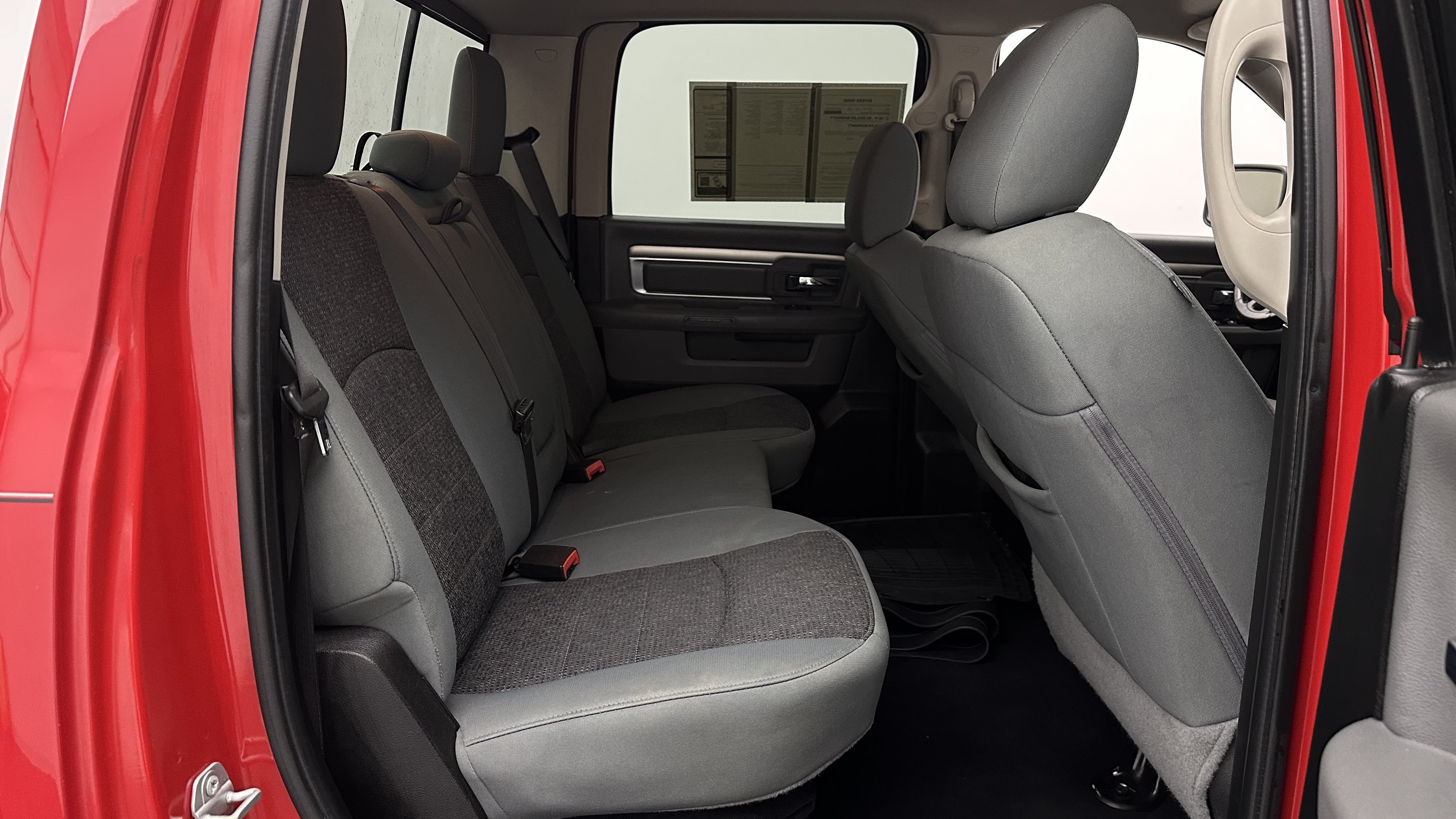 Used 2019 RAM 1500 Big Horn AWD/4WD image 32