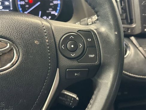 Used 2018 Toyota RAV4 XLE image 26