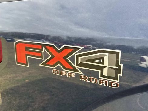 Used 2016 Ford F150 XLT w/ Equipment Group 302A Luxury image 10