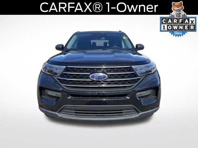 Used 2021 Ford Explorer XLT w/ Class III Trailer Tow Package AWD/4WD image 2
