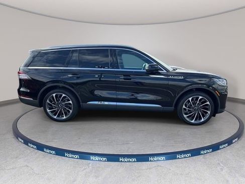 New 2026 Lincoln Aviator Reserve AWD/4WD image 3