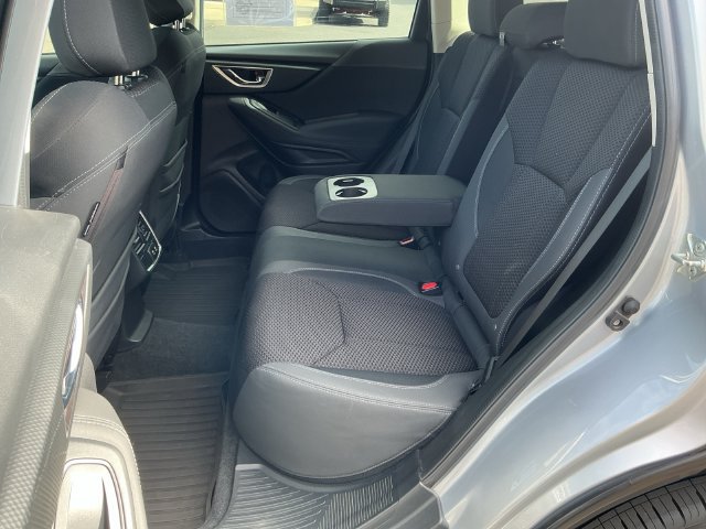 Used 2021 Subaru Forester Premium AWD/4WD image 22