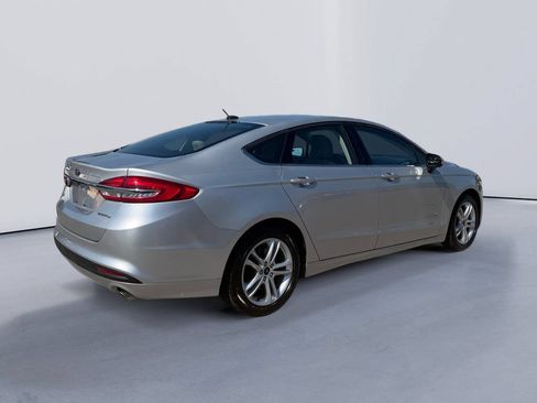 Used 2018 Ford Fusion S FWD image 3