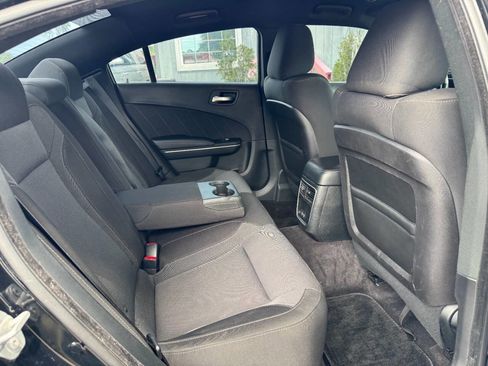 Used 2018 Dodge Charger GT AWD/4WD image 42