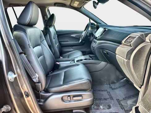 Used 2023 Honda Ridgeline RTL-E image 13