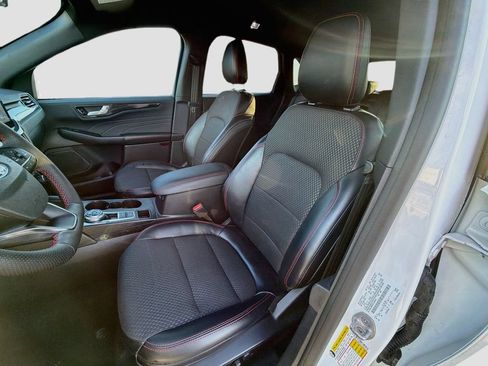 Used 2023 Ford Escape ST-Line w/ Tech Pack #1 AWD/4WD image 23