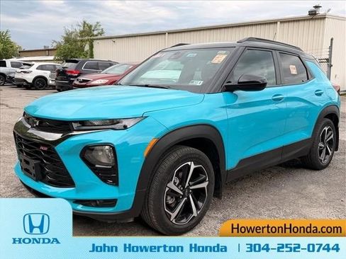 Used 2022 Chevrolet TrailBlazer RS w/ Sun and Liftgate Package AWD/4WD image 9