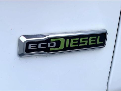 Used 2023 Jeep Wrangler Unlimited Sahara w/ LED Lighting Group AWD/4WD image 10