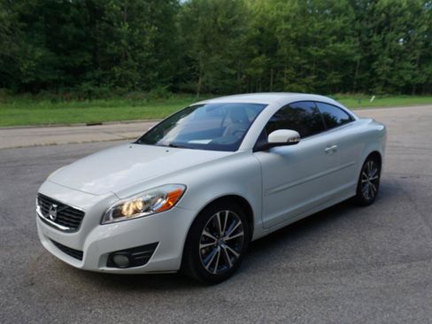 Used 2011 Volvo C70 T5 FWD image 27
