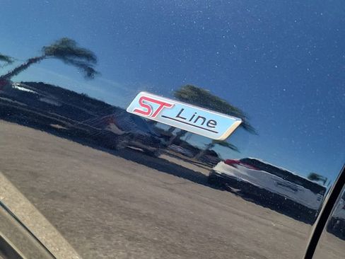 Used 2024 Ford Escape ST-Line w/ Tech Pack #1 image 8