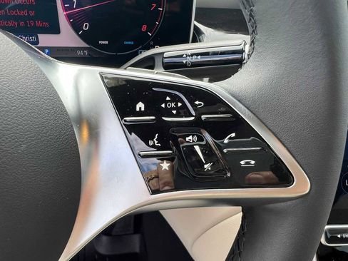 New 2026 Mercedes-Benz GLC 300 4MATIC image 18