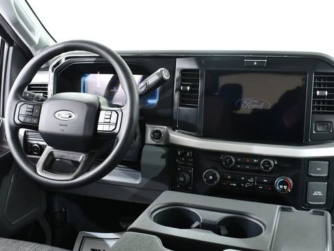 New 2026 Ford F350 XLT w/ XLT Premium Package image 8