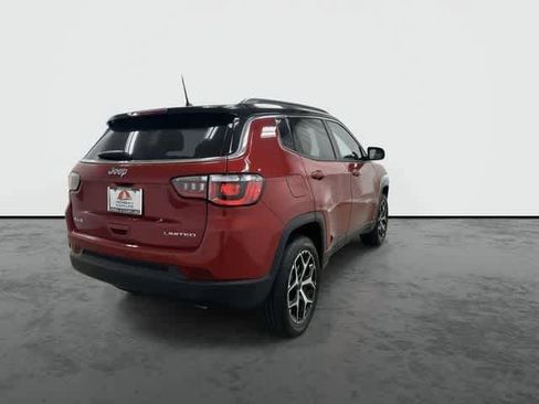 Used 2026 Jeep Compass Limited image 3