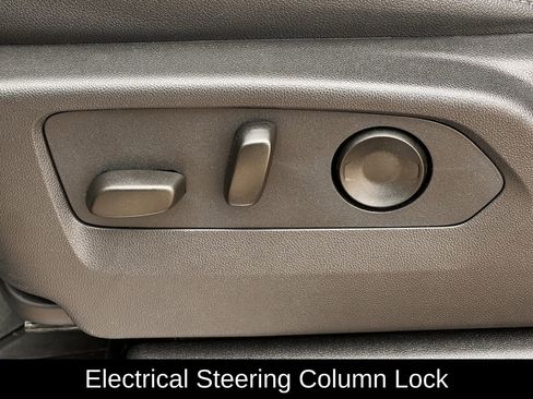 Used 2024 Chevrolet Silverado 1500 High Country w/ High Country Premium Package image 29