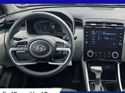 Used 2023 Hyundai Tucson SE AWD/4WD image 4