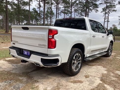 Used 2025 Chevrolet Silverado 1500 High Country w/ Z71 Off-Road Package image 5
