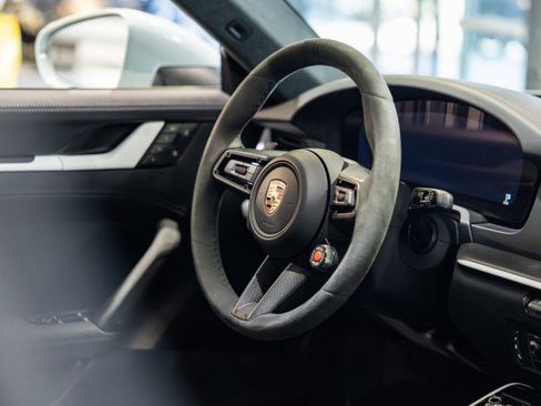 Used 2025 Porsche 911 Carrera GTS image 51