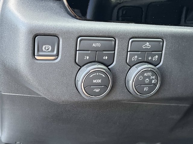 Used 2026 Chevrolet Silverado 1500 RST AWD/4WD image 27