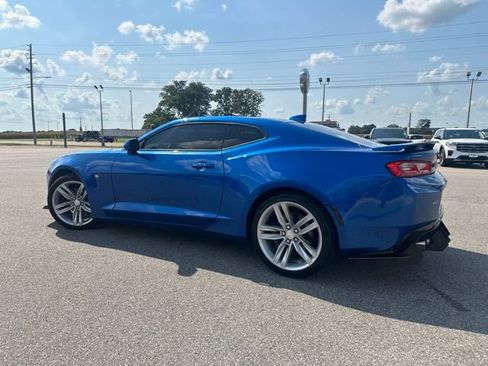 Used 2017 Chevrolet Camaro SS RWD image 21