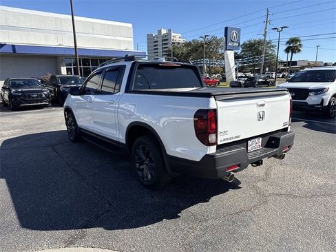 Used 2021 Honda Ridgeline Sport image 7