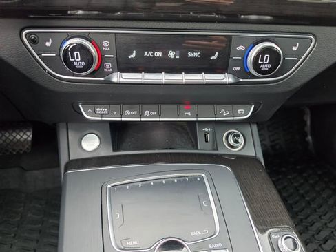 Used 2018 Audi Q5 2.0T Premium Plus w/ Premium Plus Package AWD/4WD image 39