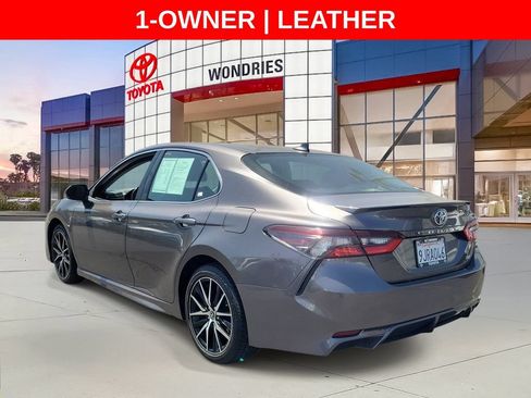 Used 2024 Toyota Camry SE FWD image 5