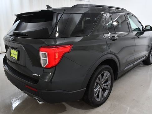 Used 2023 Ford Explorer XLT w/ Equipment Group 202A image 11