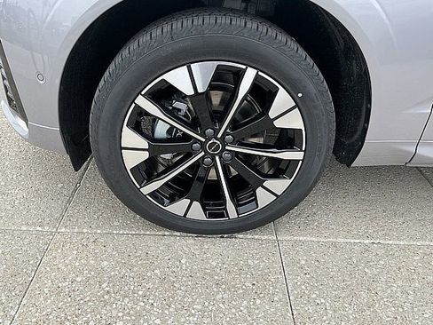 New 2026 Volvo XC60 B5 Plus w/ Protection Package Premier image 12