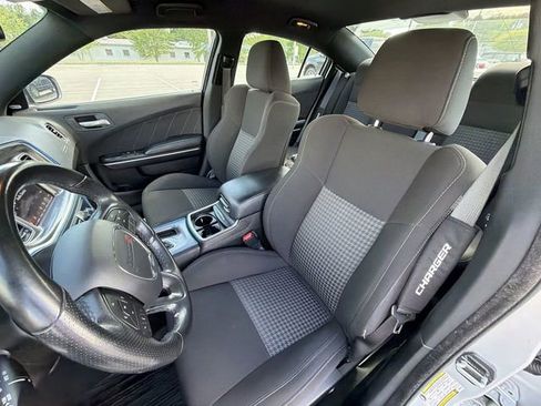 Used 2021 Dodge Charger R/T RWD image 11