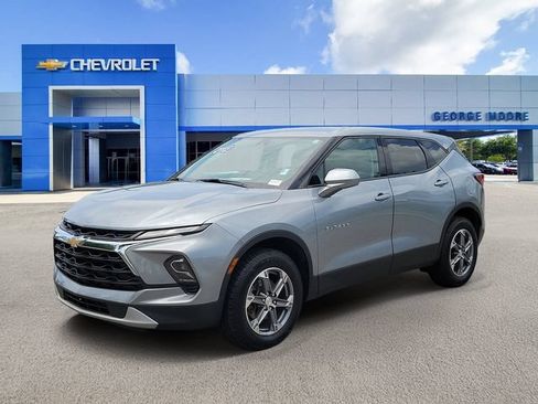 Certified 2023 Chevrolet Blazer LT FWD image 2