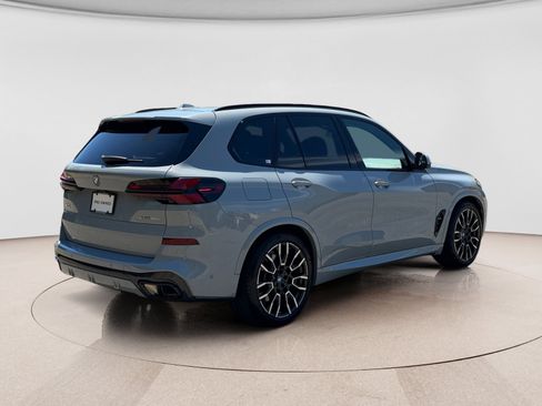 Used 2024 BMW X5 xDrive50e w/ M Sport Package AWD/4WD image 5