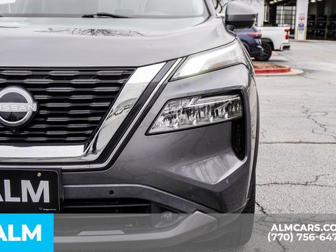 Used 2022 Nissan Rogue SL w/ SL Premium Package image 17