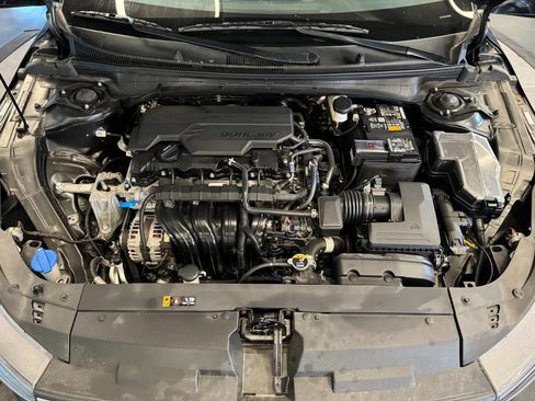 Used 2025 Kia K4 FWD image 23