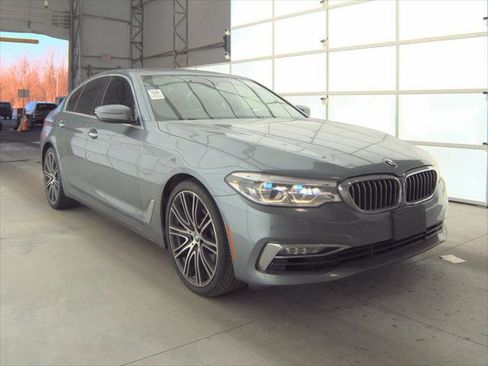 Used 2017 BMW 540i w/ Premium Package image 4