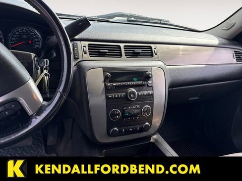 Used 2014 Chevrolet Silverado 2500 LTZ w/ LTZ Plus Package AWD/4WD image 11