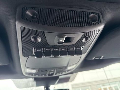 Used 2022 Ford F350 Platinum w/ FX4 Off-Road Package image 34