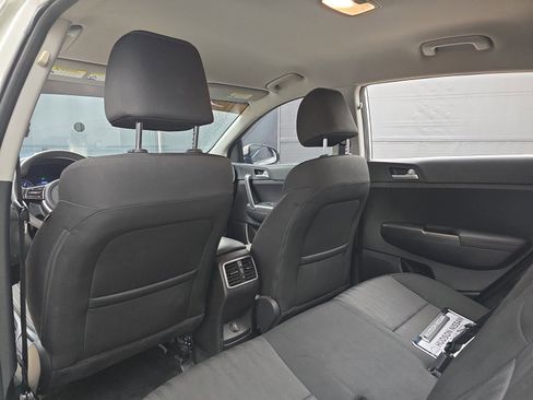 Used 2020 Kia Sportage LX FWD image 33