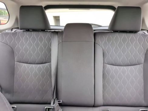 Used 2023 Toyota Corolla Cross LE w/ Moonroof Package AWD/4WD image 26