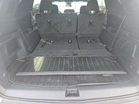Used 2024 Chevrolet Traverse LS w/ Midnight/Sport Edition image 12