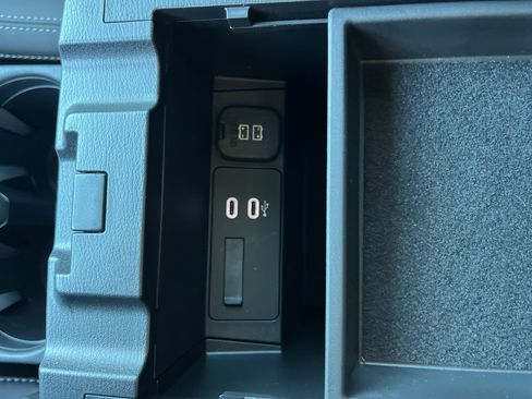 Certified 2025 MAZDA CX-5 Signature image 19