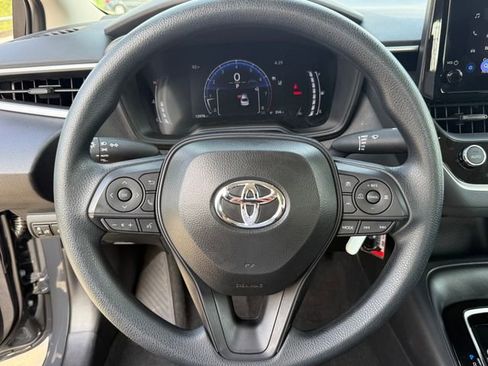Used 2026 Toyota Corolla LE image 14