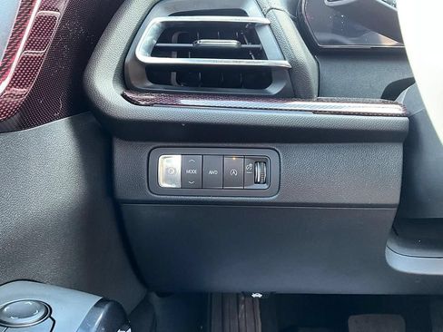 Used 2026 Chevrolet Traverse Z71 w/ Enhanced Driving Package AWD/4WD image 16