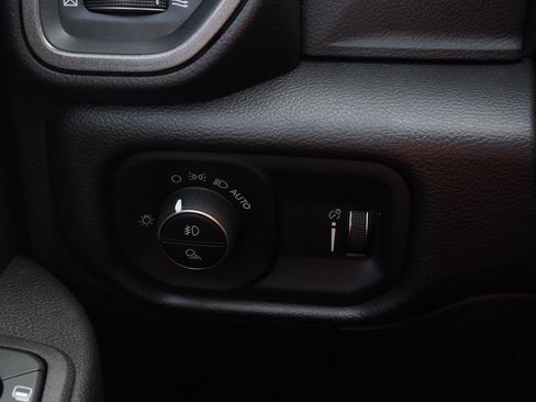 New 2025 RAM 2500 Tradesman image 45